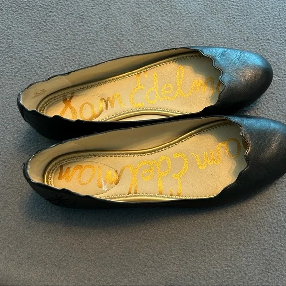 Sam Edelman Finnegan Black Leather Loafers with Scalloped Design Size 10M - Picture 4 of 13